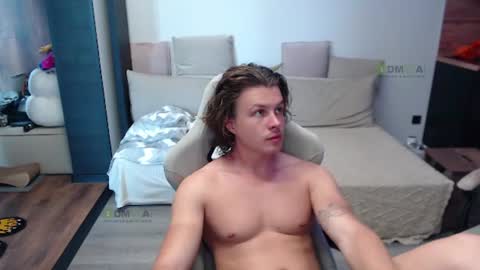 Snapshot of sunny1girl chatting on June 2026 08:24:02 AM Alice and Sergey online show from June 2026 08:24:02 AM