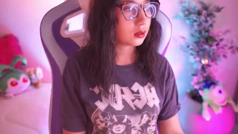 SUNNY online show from February 2026 02:26:01 AM