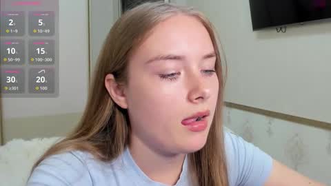 Snapshot of sunny_love__ chatting on November 2025 12:16:01 PM Vanessa online show from November 2025 12:16:01 PM