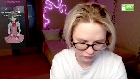 Snapshot of sunny_mood chatting on February 2025 04:25:02 AM sunny mood online show from February 2025 04:25:02 AM