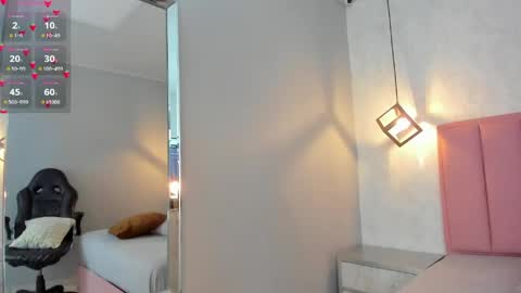  S U N N Y online show from April 2026 01:45:01 PM