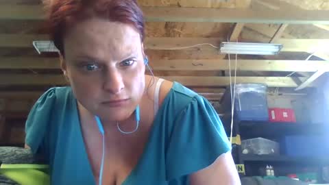 Sunnie online show from December 2024 09:57:01 PM