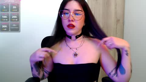 Maria online show from December 2024 09:00:02 PM