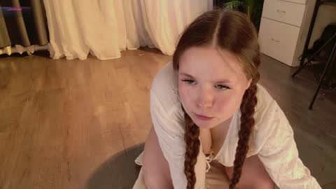 Snapshot of sunnyrisha chatting on May 2026 05:25:03 AM Risha online show from May 2026 05:25:03 AM