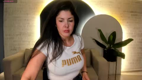 Sunny Rivers online show from June 2026 05:30:02 PM