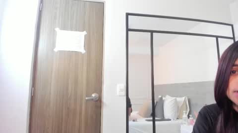 Snapshot of sunnywhitee chatting on September 2025 11:15:01 PM sunnywhitee online show from September 2025 11:15:01 PM