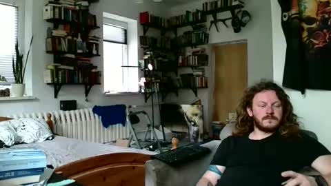 sunr1sa online show from December 2024 11:57:02 AM