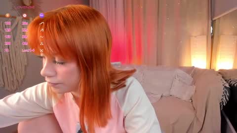 sunrisee_ online show from April 2026 04:52:02 PM