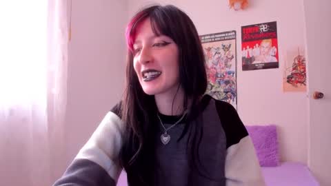 Snapshot of sunshine_girl9 chatting on December 2024 08:38:02 PM sunshine_girl9 online show from December 2024 08:38:02 PM