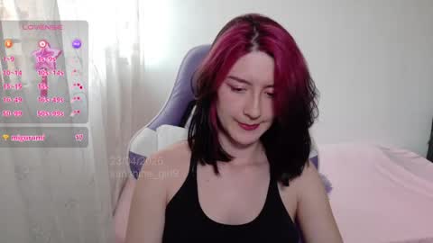 Snapshot of sunshine_girl9 chatting on April 2026 08:44:01 PM sunshine_girl9 online show from April 2026 08:44:01 PM