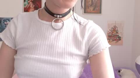 Snapshot of sunshine_girl9 chatting on June 2026 06:45:02 PM sunshine_girl9 online show from June 2026 06:45:02 PM