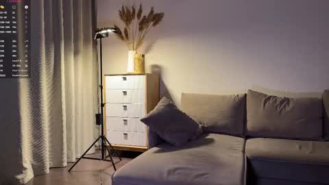 sunshinealex online show from October 2025 12:51:01 AM