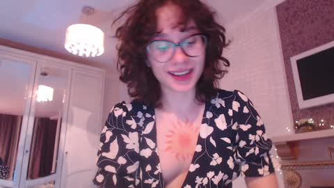 Hella online show from January 2025 08:58:02 PM