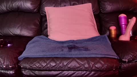 Thomas online show from January 2025 05:16:01 PM