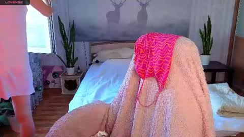 Snapshot of superhotgirlhere chatting on July 2026 02:07:01 AM Sweet Anna online show from July 2026 02:07:01 AM