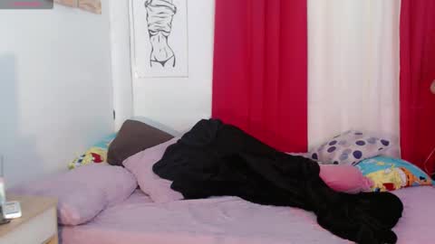 Im val online show from September 2025 09:48:02 PM