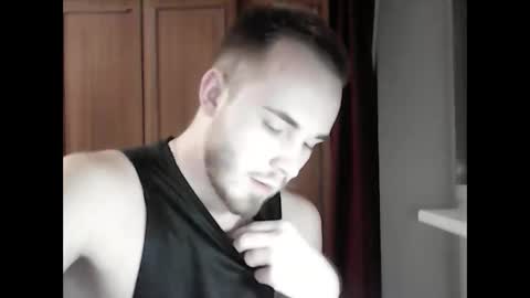 Snapshot of supermanqsky chatting on January 2025 04:16:01 PM SupermanQSky online show from January 2025 04:16:01 PM