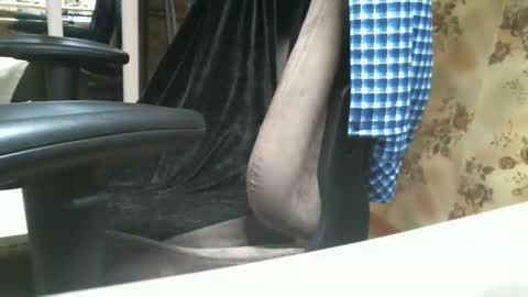 Snapshot of supermax13sm chatting on January 2025 02:36:01 AM welcome to my room online show from January 2025 02:36:01 AM