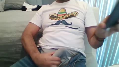 Snapshot of supernovarise chatting on January 2025 03:54:02 PM supernovarise online show from January 2025 03:54:02 PM