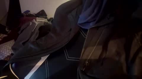 Phillup Slutz online show from February 2026 02:30:02 AM