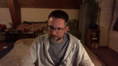 supersquirrel81 online show from December 2025 05:44:02 PM