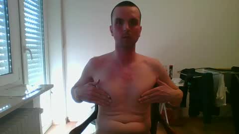Snapshot of surelis123 chatting on March 2025 03:05:02 PM surelis123 online show from March 2025 03:05:02 PM