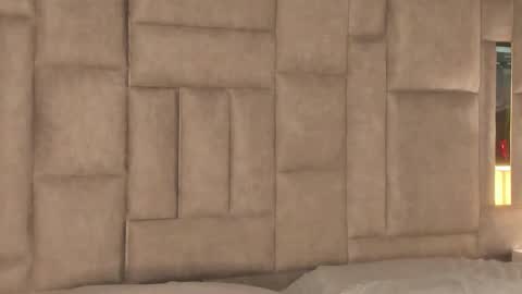 Susan online show from February 2025 11:37:01 PM