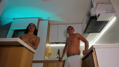 susanclarck online show from October 2025 03:40:01 AM