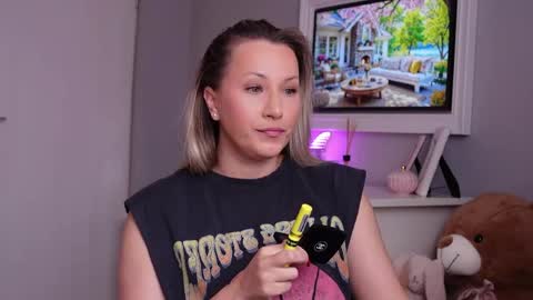 SusanJewel online show from April 2026 06:49:01 AM