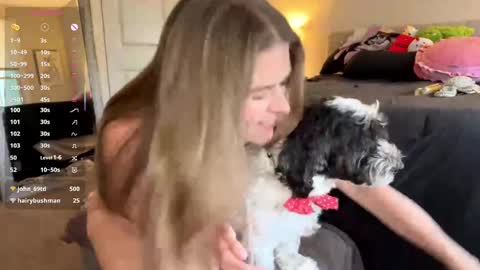 Susannah online show from September 2025 03:14:01 PM