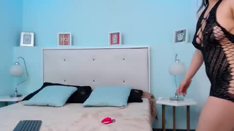 susanwilliams_ online show from November 2025 11:10:02 AM