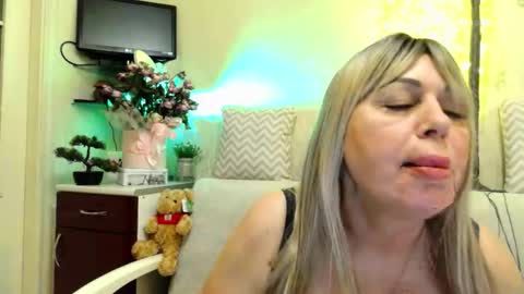 SusiexNoreen online show from June 2026 11:10:02 PM