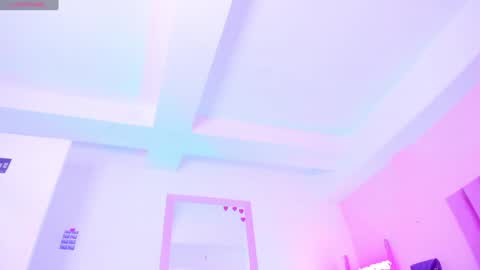 Sussan Nicole  online show from January 2025 03:40:01 PM