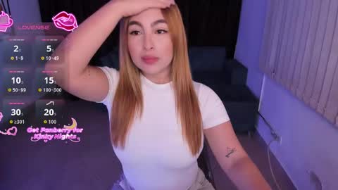 Susy online show from December 2025 04:07:01 AM