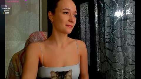 Snapshot of suzan_saint chatting on February 2025 03:55:02 AM S online show from February 2025 03:55:02 AM