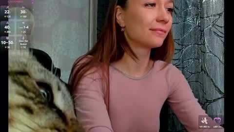 Snapshot of suzan_saint chatting on March 2025 04:07:01 AM S online show from March 2025 04:07:01 AM