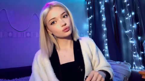 Stacy online show from April 2026 10:00:02 PM