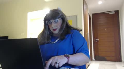 My name is Sissy or more fully Suzanna Aprilia Maria Mariquita Catarina Chinita Banci. Soy una puta - que chimba ladybug online show from April 2026 03:48:02 PM