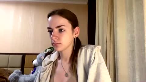 Emila online show from June 2026 07:31:02 AM