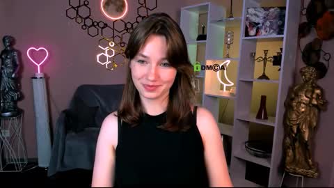 suzi_love online show from October 2025 07:16:02 PM