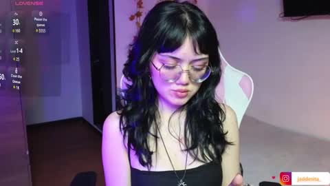 Snapshot of suzumi_ chatting on January 2025 05:06:01 PM Jadde  online show from January 2025 05:06:01 PM