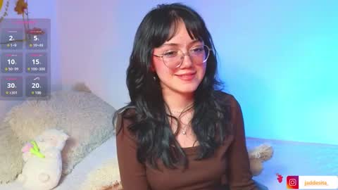 Snapshot of suzumi_ chatting on January 2025 09:02:02 AM Jadde  online show from January 2025 09:02:02 AM