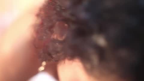 suzysuza online show from November 2025 11:53:01 AM