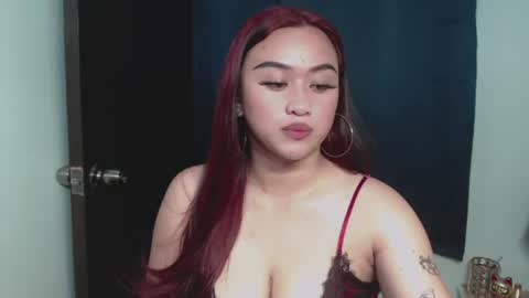 Snapshot of sw33tgirl_moaner chatting on July 2026 11:13:01 AM Angelic Baby online show from July 2026 11:13:01 AM