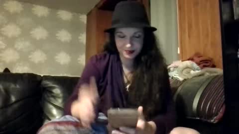 H3D0N15T5 online show from October 2025 08:06:02 PM