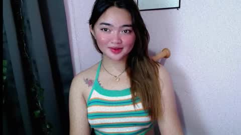 Snapshot of swallow_cummersx chatting on September 2025 06:11:02 PM Jasmine online show from September 2025 06:11:02 PM