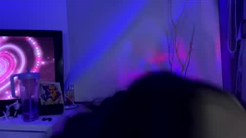 Snapshot of sweeetbabyy22 chatting on April 2026 09:24:01 AM Valeria online show from April 2026 09:24:01 AM