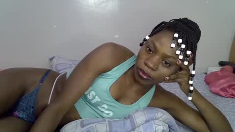 Snapshot of sweest_caster chatting on June 2026 04:27:01 PM Sweetest doll online show from June 2026 04:27:01 PM