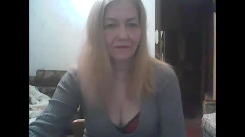 sweet4blonde609 online show from December 2024 03:38:02 AM