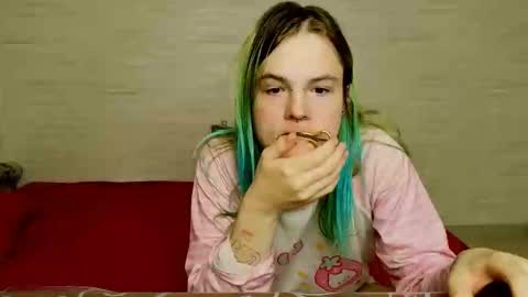 Haeyang  Torry online show from October 2025 05:51:02 AM